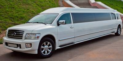 Лимузин Infiniti QX56 (Инфинити QX56) 18 мест